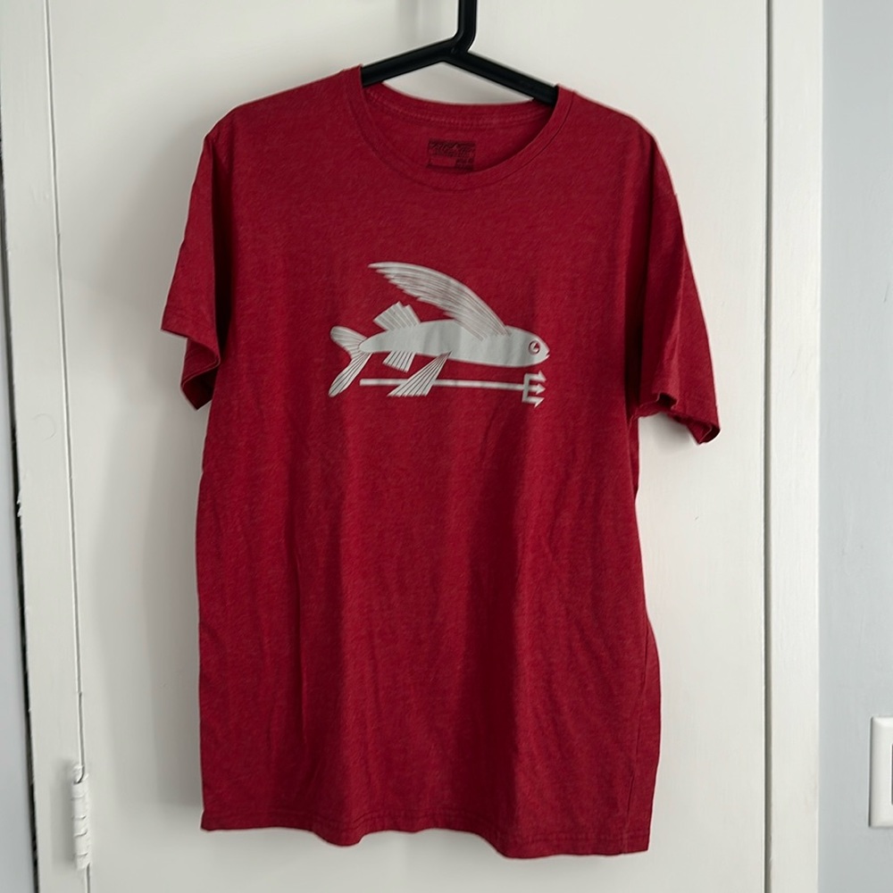 Patagonia red tshirt L